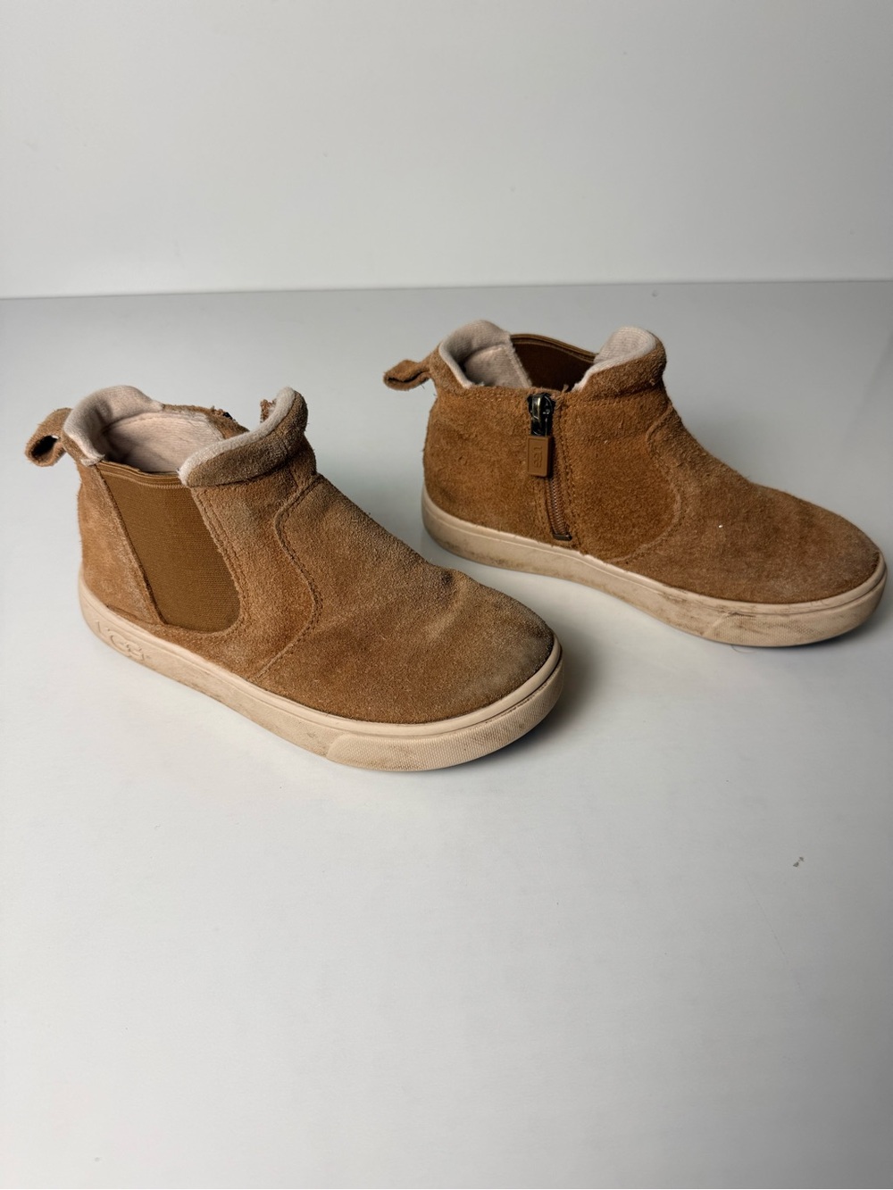 UGG Kids Chestnut Suede Zip Boots